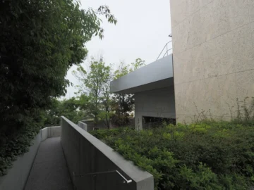 Thumbnail of post image 065